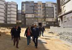 الغيطي يتابع تنفيذ مشروعات الإسكان والطرق بالقاهرة الجديدة
