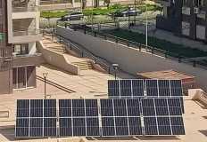 وفد البرنامج الإنمائي للأمم المتحدة يزور مشروع نظم الخلايا الشمسية بـ"جنة" أكتوبر
