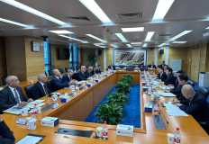 وزير الإسكان يلتقي في بكين الجهات الممولة لمنطقة الأعمال المركزية بالعاصمة الإدارية